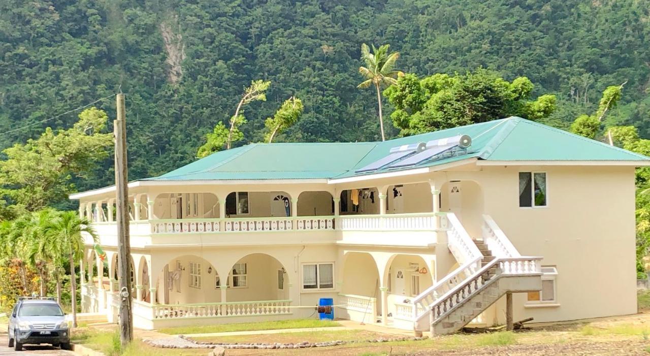 Soufriere Guesthouse Ngoại thất bức ảnh